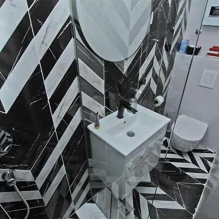 West In The Heart Of Apartman *